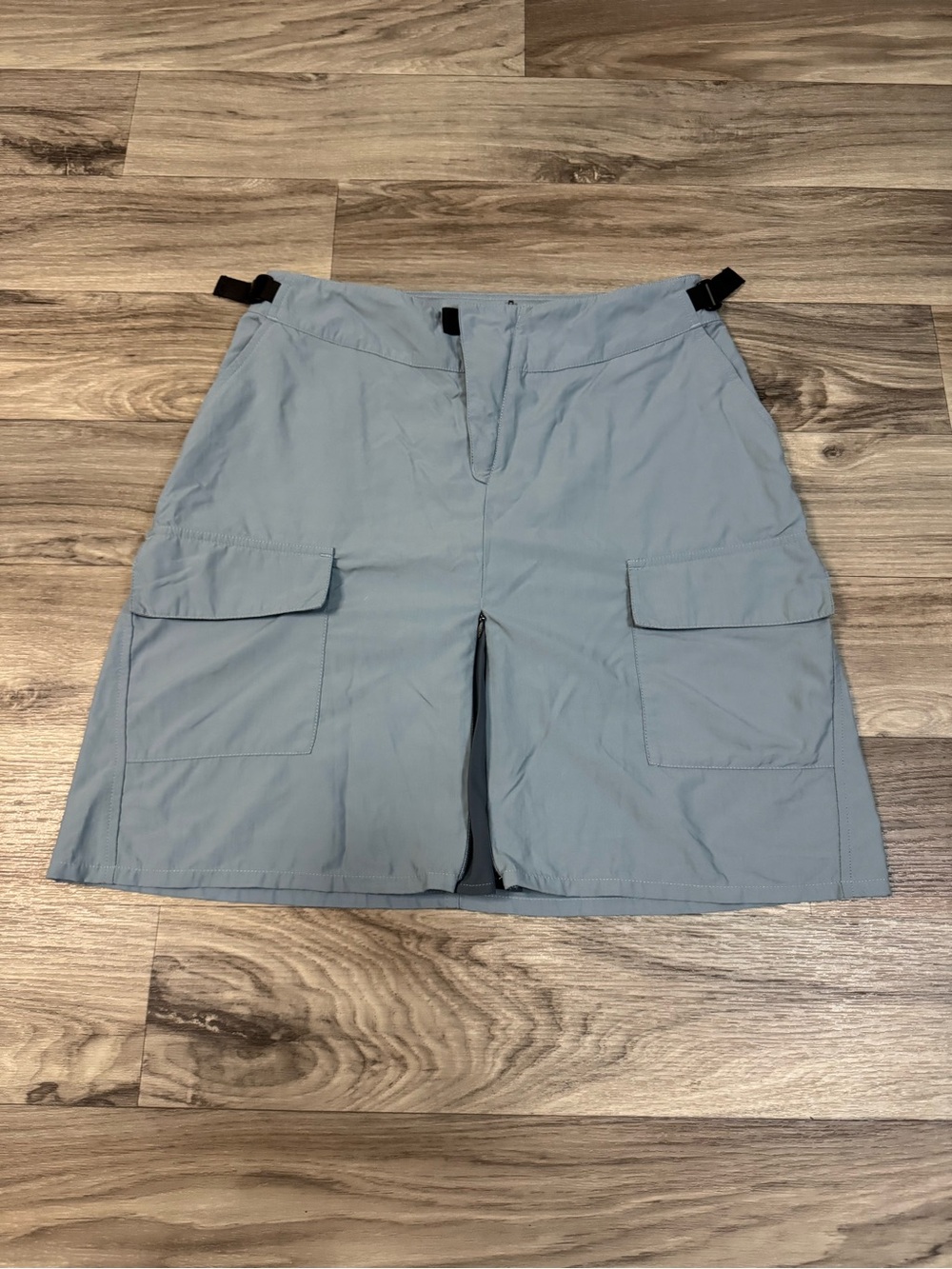 Patagonia Women's Go II Skirt in Blue Size Small Utility Cargo Pockets